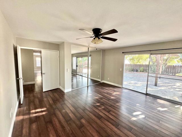 1011 Chestnut, Escondido, CA 92025