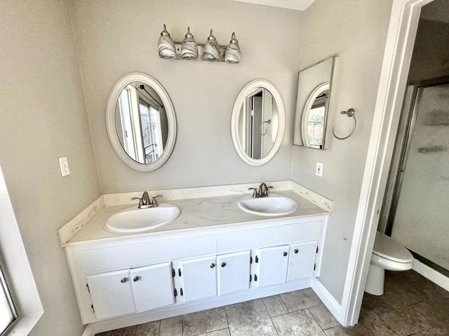 1011 Chestnut, Escondido, CA 92025