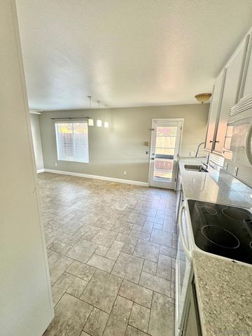 1011 Chestnut, Escondido, CA 92025