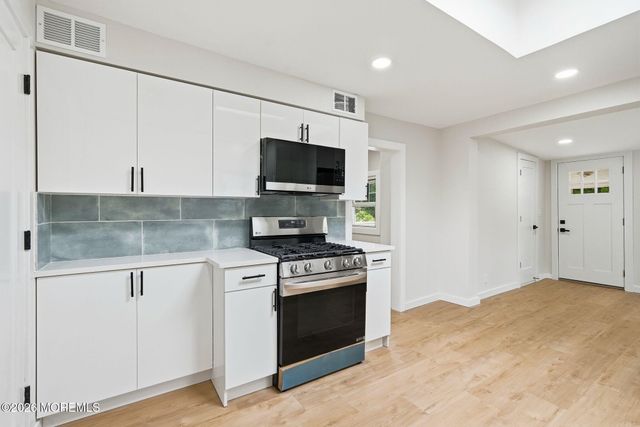 23 Mathiasen Place 23, Aberdeen, NJ 07747