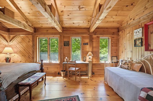850 Concord Stage Road, Weare, NH 03281