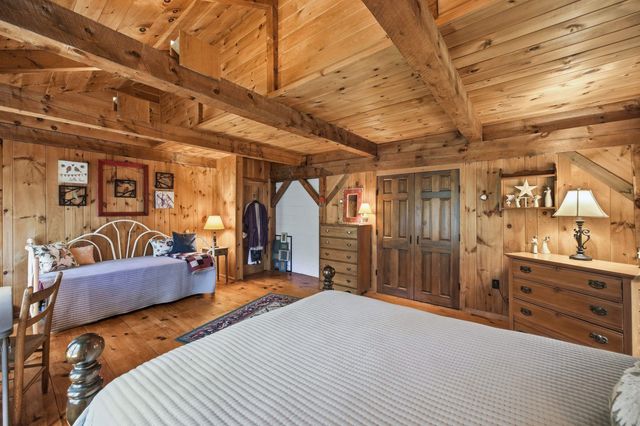 850 Concord Stage Road, Weare, NH 03281
