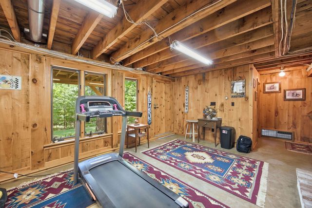 850 Concord Stage Road, Weare, NH 03281