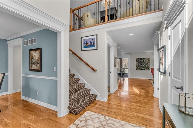 1119 Sawhill Drive, Lawrence, KS 66049
