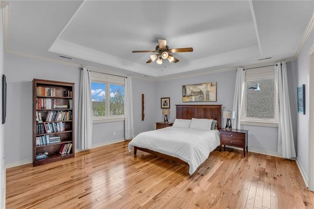 1119 Sawhill Drive, Lawrence, KS 66049