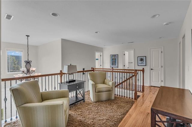 1119 Sawhill Drive, Lawrence, KS 66049