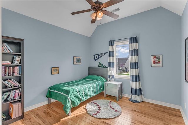 1119 Sawhill Drive, Lawrence, KS 66049