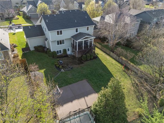 1119 Sawhill Drive, Lawrence, KS 66049
