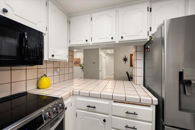 1462 Love Way, Auburn, CA 95603