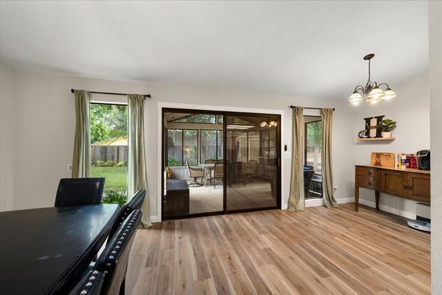1462 Love Way, Auburn, CA 95603