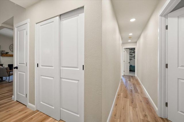 1462 Love Way, Auburn, CA 95603