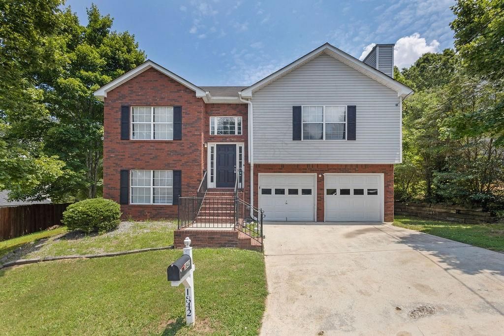 1842 Cutters Mill Way, Lithonia, GA 30058