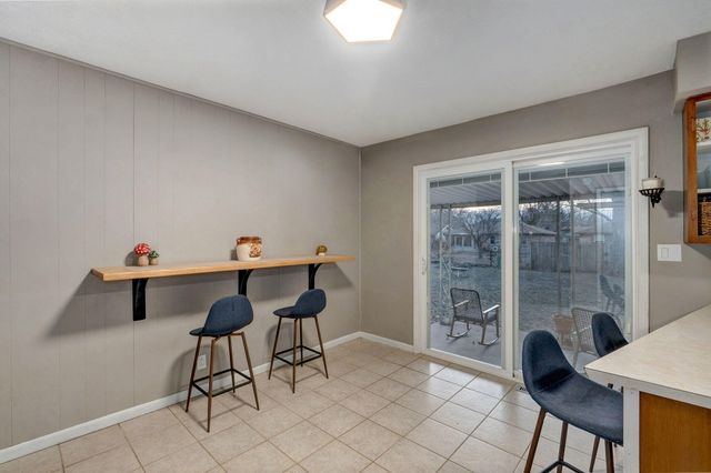 217 N Ken Avenue, Springfield, MO 65802