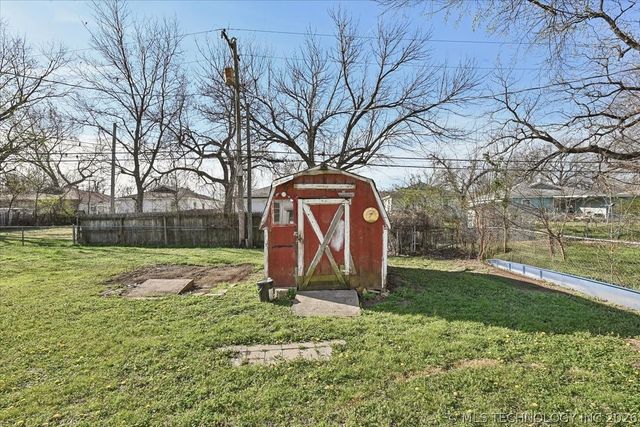 6736 E 6th Street, Tulsa, OK 74112