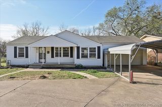 6736 E 6th Street, Tulsa, OK 74112