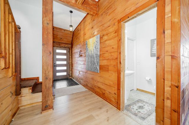 691 Bear Road, Van Alstyne, TX 75495