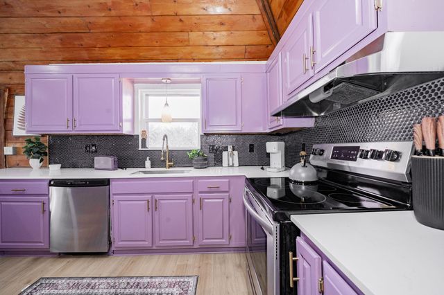 691 Bear Road, Van Alstyne, TX 75495