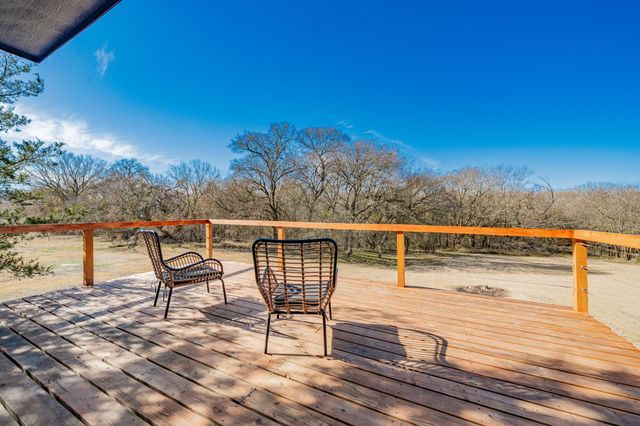 691 Bear Road, Van Alstyne, TX 75495