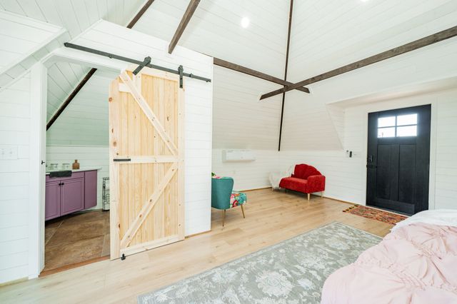 691 Bear Road, Van Alstyne, TX 75495