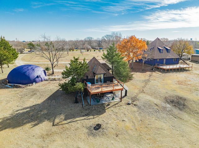 691 Bear Road, Van Alstyne, TX 75495