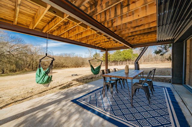 691 Bear Road, Van Alstyne, TX 75495