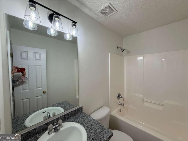 383 Berkshire Place, Fairburn, GA 30213