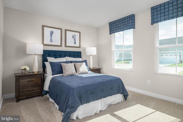 1761 ALICE SPRINGS DR, Martinsburg, WV 25403