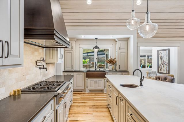 9862 Sam Donald Rd, Nolensville, TN 37135