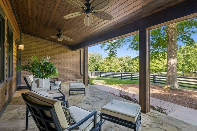 9862 Sam Donald Rd, Nolensville, TN 37135
