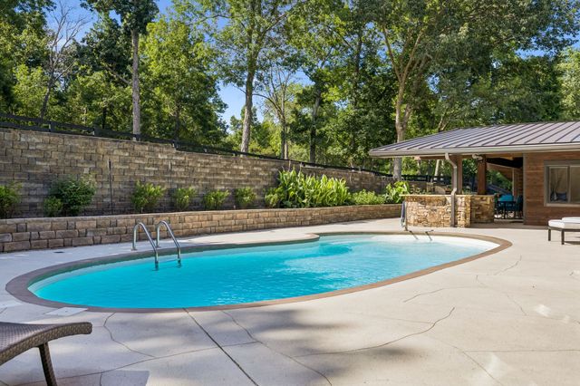 9862 Sam Donald Rd, Nolensville, TN 37135