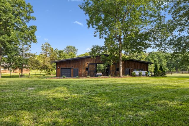 9862 Sam Donald Rd, Nolensville, TN 37135