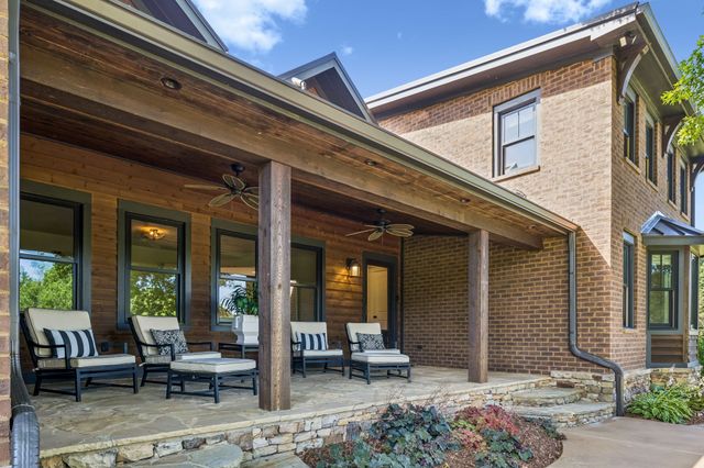 9862 Sam Donald Rd, Nolensville, TN 37135