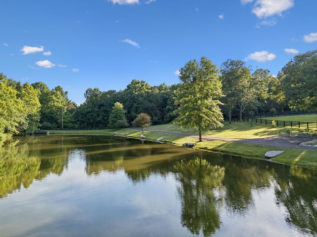 9862 Sam Donald Rd, Nolensville, TN 37135