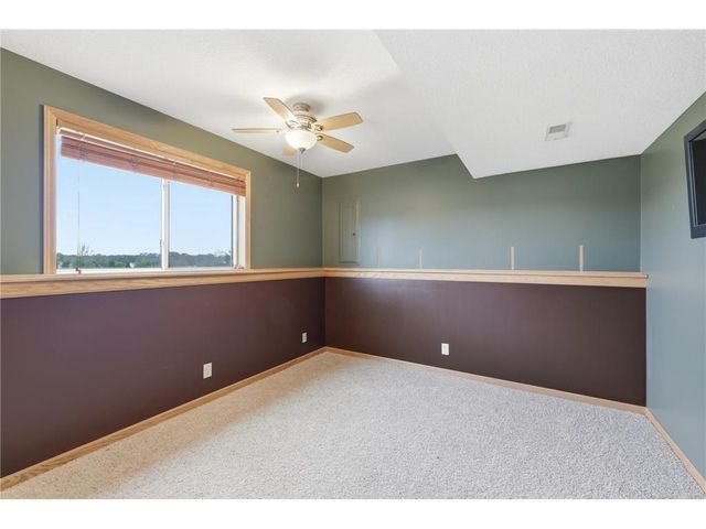 926 189th Avenue, New Richmond, WI 54017