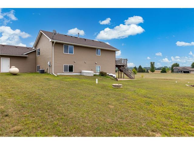 926 189th Avenue, New Richmond, WI 54017