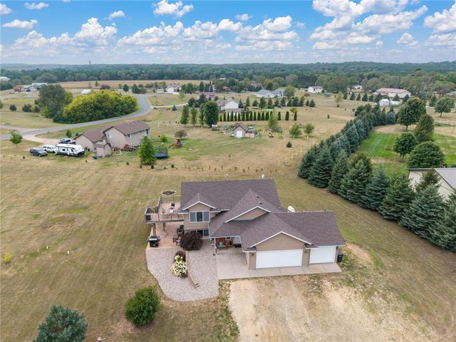 926 189th Avenue, New Richmond, WI 54017