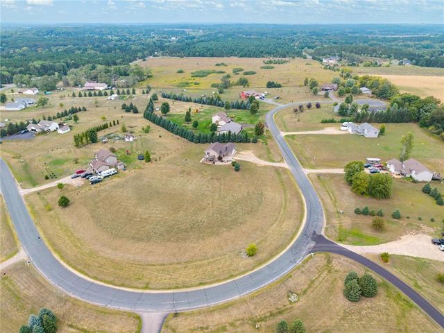 926 189th Avenue, New Richmond, WI 54017