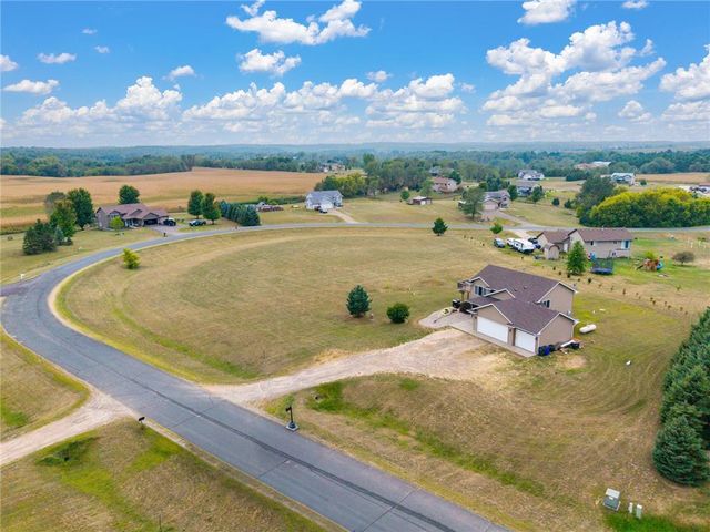 926 189th Avenue, New Richmond, WI 54017