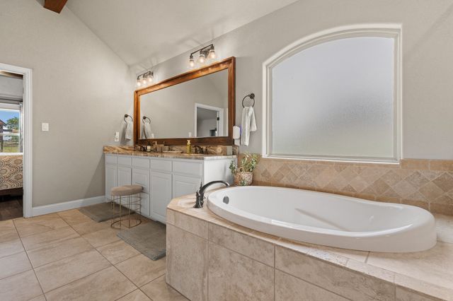 9708 Puma Trail, Godley, TX 76044