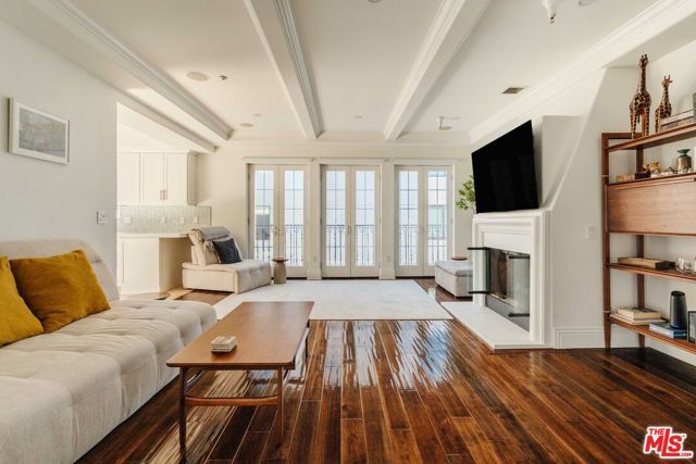 1835 Pandora Avenue 402, Los Angeles, CA 90025