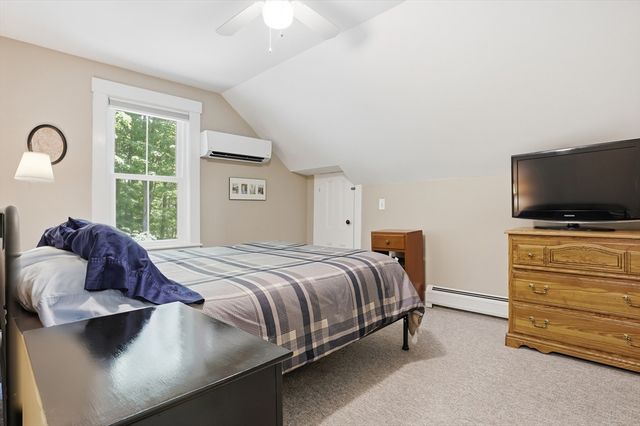 55 Broadway Street, Westford, MA 01886