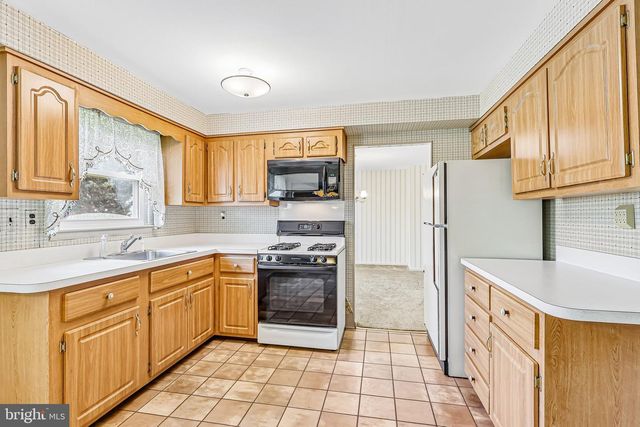 12 KEVIN WAY, Marlton, NJ 08053