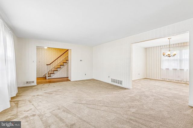 12 KEVIN WAY, Marlton, NJ 08053