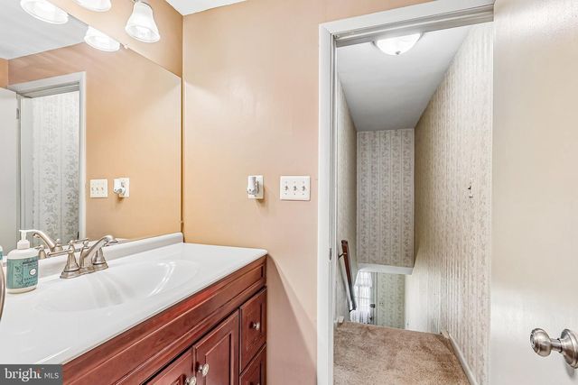 12 KEVIN WAY, Marlton, NJ 08053