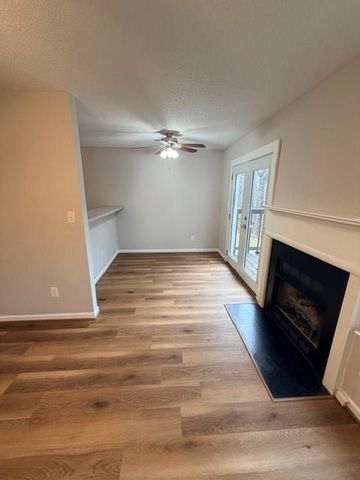 6927 Gallant Circle, Mableton, GA 30126