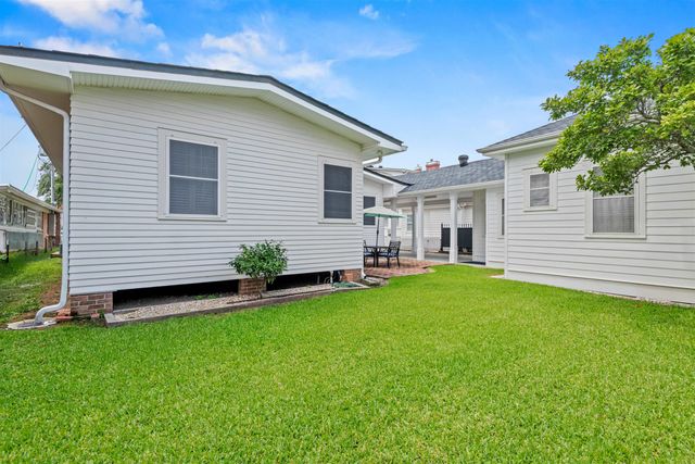 631 Verret St, Houma, LA 70360