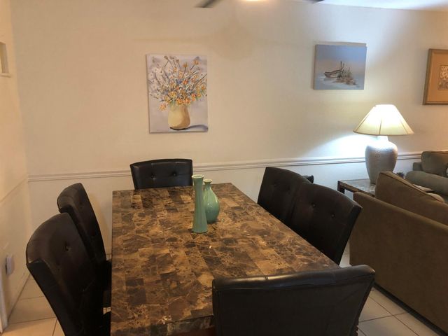 421 SW Natura Avenue E, Deerfield Beach, FL 33441