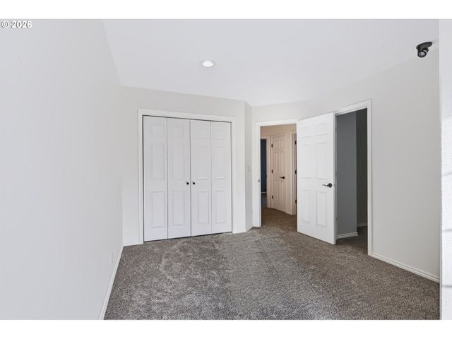6850 APOLLO Rd, West Linn, OR 97068