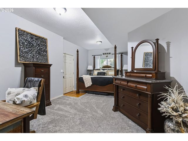 6850 APOLLO Rd, West Linn, OR 97068