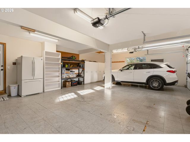 6850 APOLLO Rd, West Linn, OR 97068